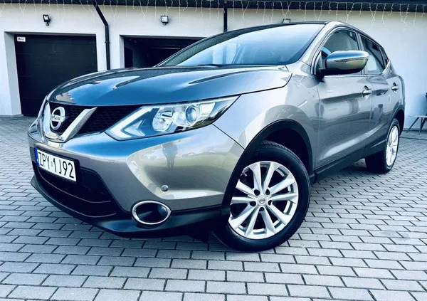 samochody osobowe Nissan Qashqai cena 48900 przebieg: 134000, rok produkcji 2014 z Wieruszów